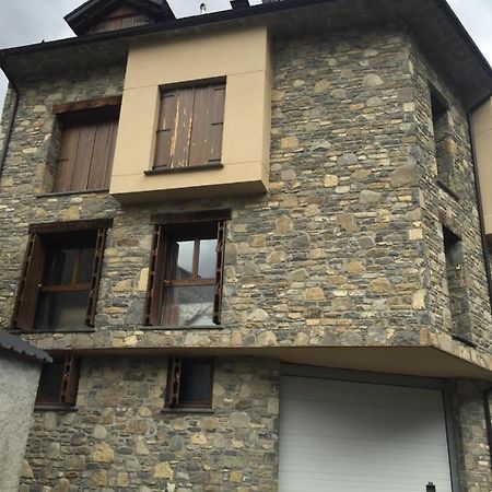 Apartamento En Escarrilla, Сальент-де-Гальего Экстерьер фото