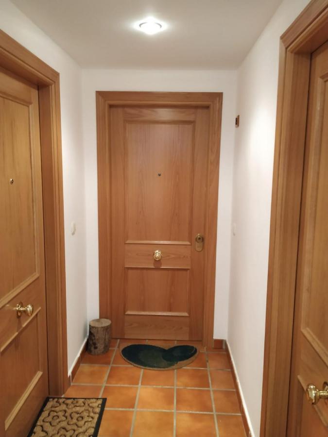 Apartamento En Escarrilla, Сальент-де-Гальего Экстерьер фото